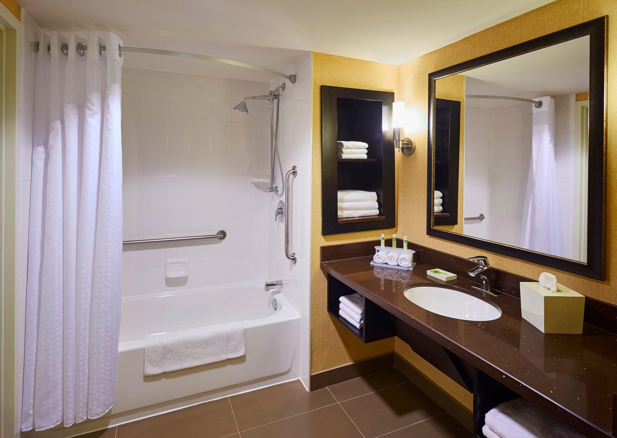 Holiday Inn Express And Suites Timmins By Ihg Eksteriør bilde