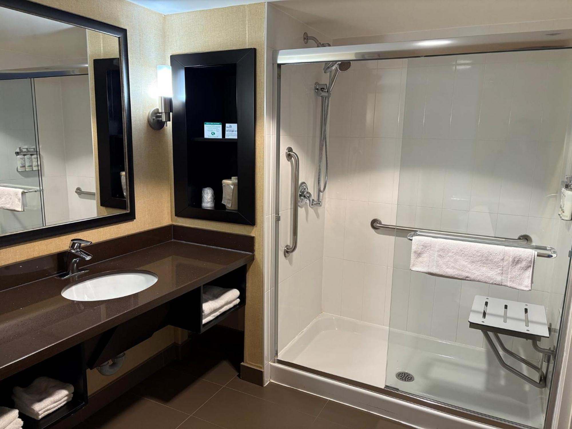 Holiday Inn Express And Suites Timmins By Ihg Eksteriør bilde