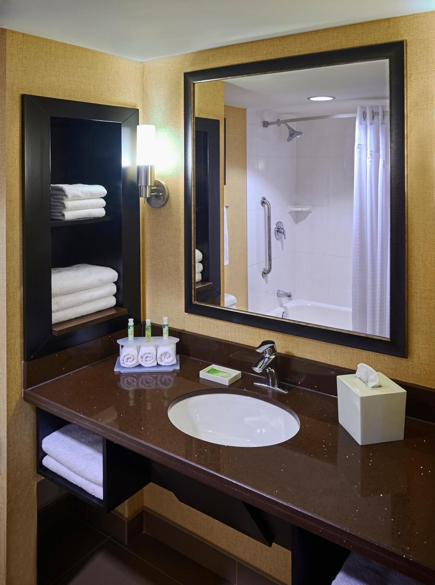 Holiday Inn Express And Suites Timmins By Ihg Eksteriør bilde